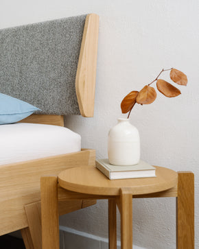 Dubová postel Emiko no.2