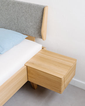 Dubová postel Emiko no.2