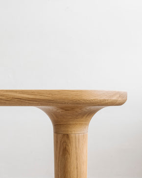 Dubový jídelní stůl Halm