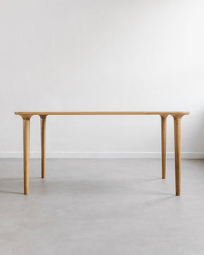 Dubový jídelní stůl Halm