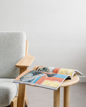 Dubový odkládací stolek Lytte