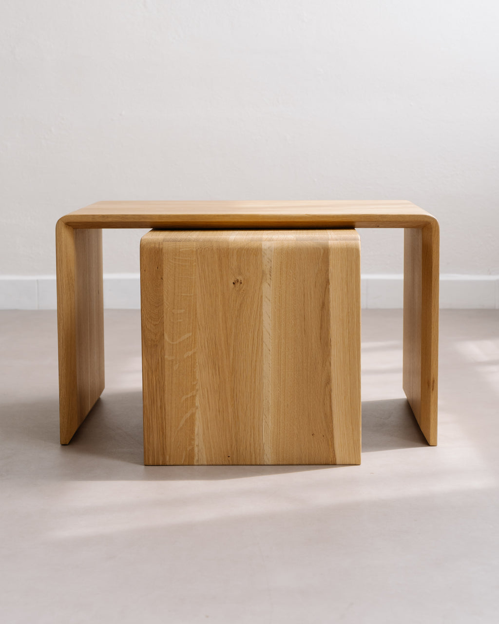 Dubové konferenční stolky Hanne