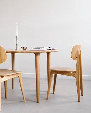 Dubový kulatý jídelní stůl Halm