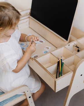 Kreativní rostoucí pracovní stůl Juno + Rostoucí židle Juno (fialová)